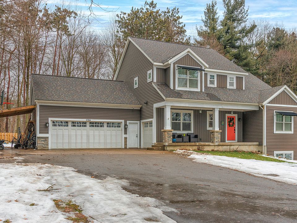 1st image of 8366 N Eagle Lake Dr