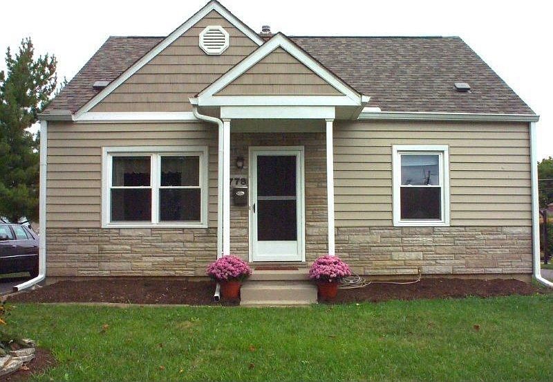New Crane Siding, vinyl windows and dimensional shigles