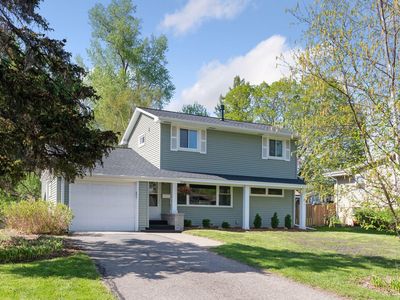 550 Wheeler Dr, Excelsior, MN, 55331