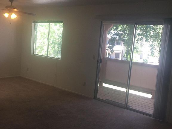 5th image of 616 S HARDY Drive #229