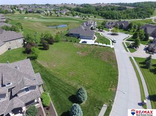 12326 Scott Cir, Omaha, NE 68142