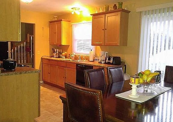 5th image of 6423 Carolyn Dr
