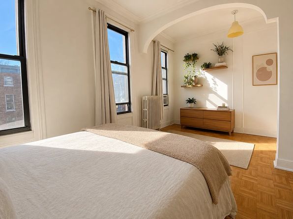 Clinton Hill, Brooklyn 4