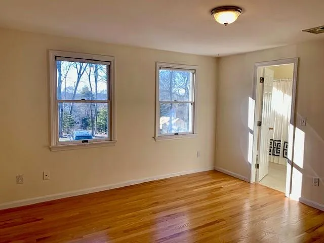 30 Lucille Pl — Photo 10