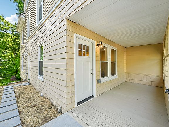 3rd image of 5714 Rusk Ave