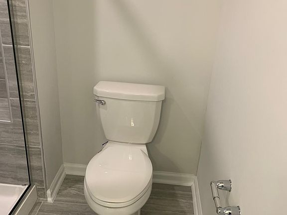 5th image of 5912 Kayton St #1