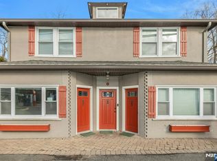 2 Orangeburgh Rd, Old Tappan, NJ 07675