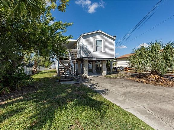 4th image of 6825 Heron Ln