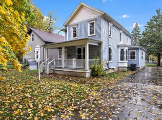 389 Plum St, Aurora, IL 60506