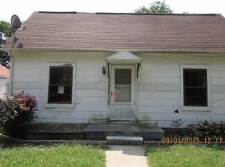 1019 North St, New Harmony, IN 47631