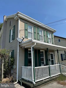 19 Juniata St, Middletown, PA, 17057
