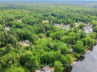 1112 Shamrock Marina Rd, Gravenhurst, ON P0E1N0