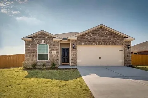 3 bed, 1619 sqft, $1,900 — Photo 1