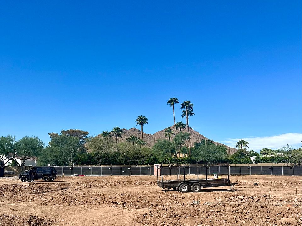 1st image of 5205 N MONTE VISTA Drive #5