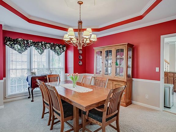 5th image of 2527 Woodcrest Ct