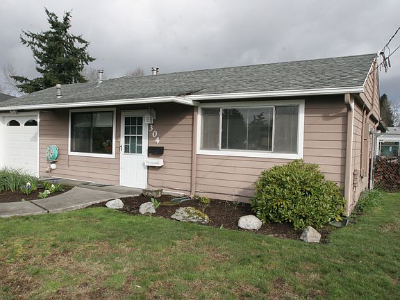3rd image of 304 Laurelhurst Dr SE