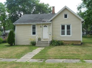 916 Nettie St, Belvidere, IL 61008