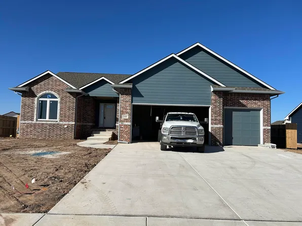 160 E Devens Ct, Derby, KS 67037