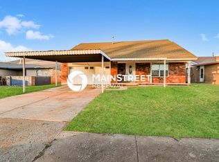 909 Rolling Meadows Blvd, Midwest City, OK 73110