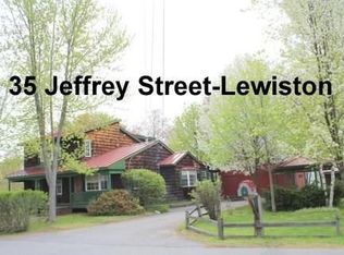 35 Jeffrey St, Lewiston, ME 04240