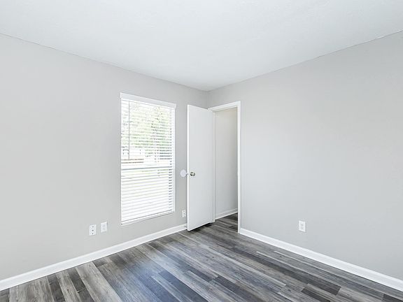 5th image of 18001 Cypress Trace Rd #1901