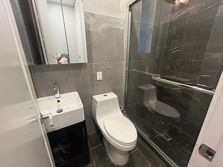 124 E 117th St #2C — Photo 5