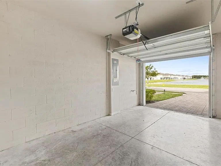 15245 Wildflower Cir — Photo 27