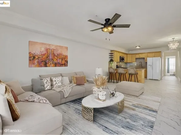 1515 14th Ave APT 302, Oakland, CA 94606