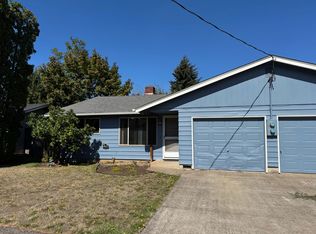 1765 Linnea Ave, Eugene, OR 97401