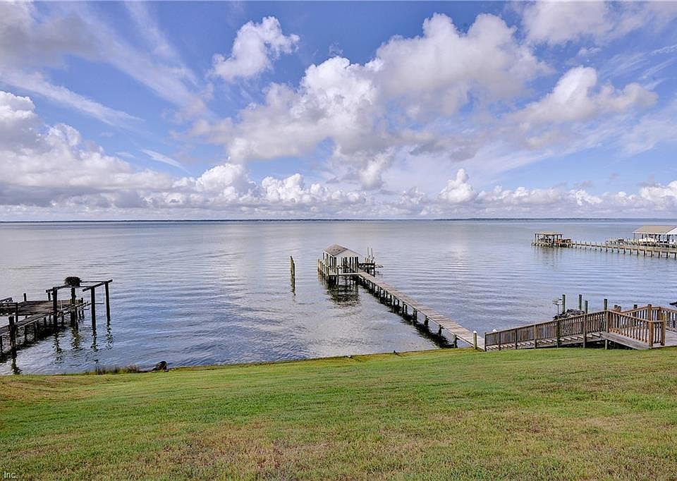 807 Riverside Dr, Newport News, VA 23606 MLS 10460743 Zillow