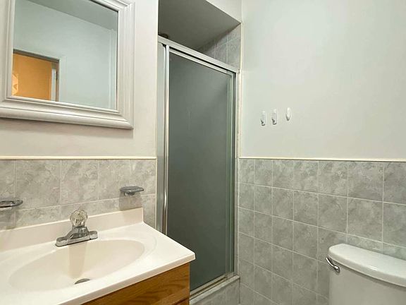 5th image of 1059 2nd Ave APT 1A