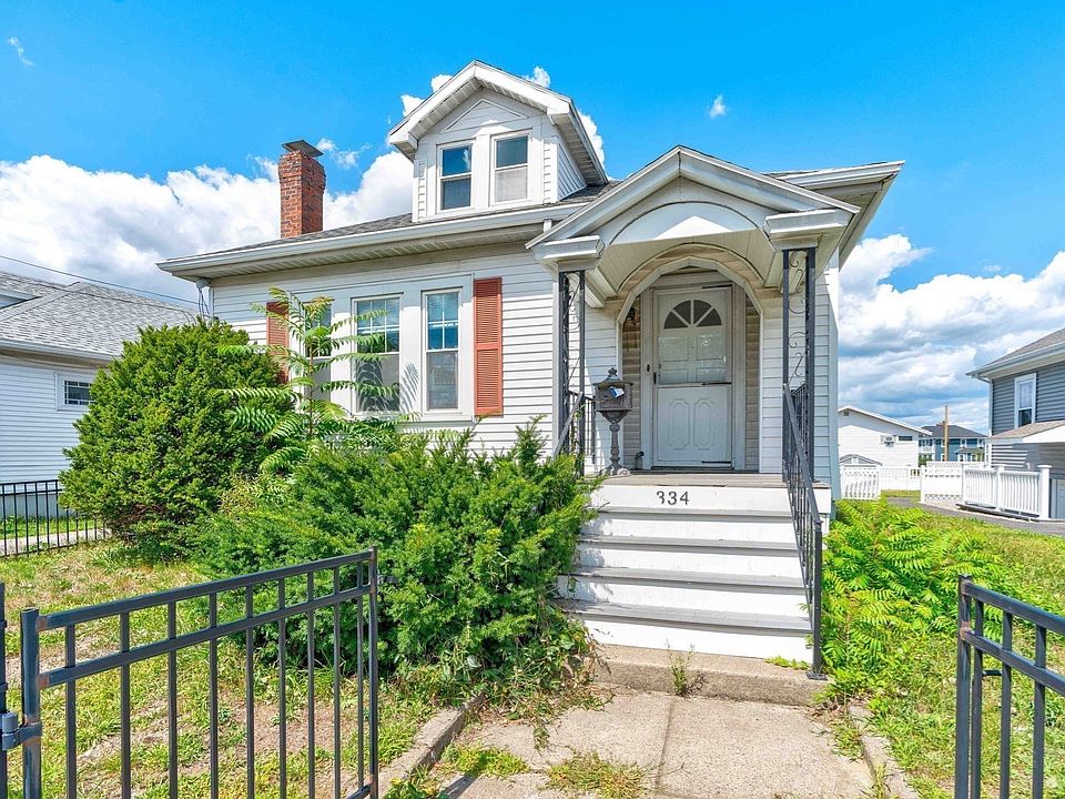 1st image of 334 Sea St