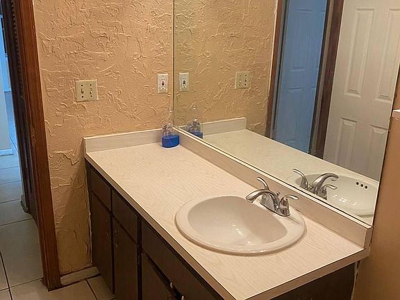 2nd image of 5308 Whiteway Dr #5308