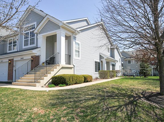 2nd image of 2451 Wilton Ln #1