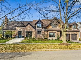 352 Addison Rd, Riverside, IL 60546