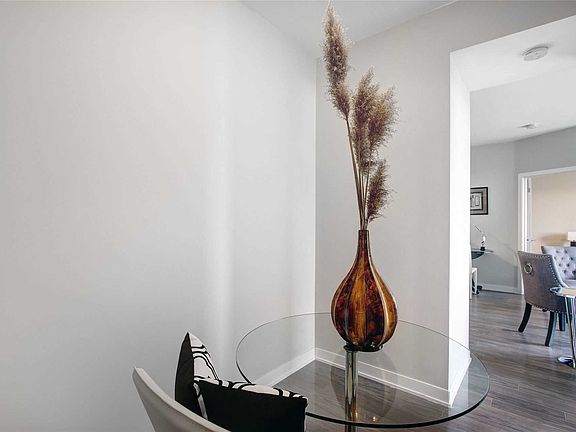 3rd image of 3560 Saint Clair Ave E #323