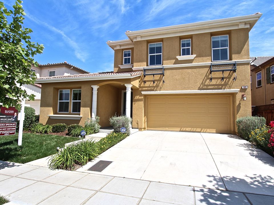 1st image of 489 W Questa Trl
