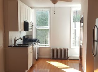 1035 Manhattan Ave APT 2R, Brooklyn, NY 11222