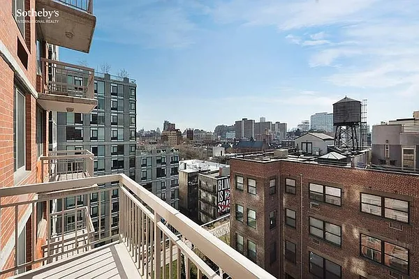 Rented by Sotheby's International Realty | media 6
