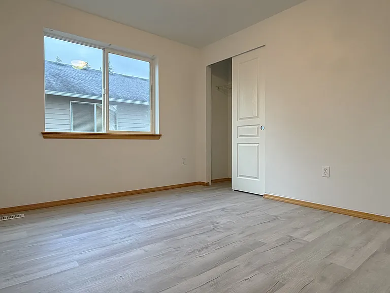 Room5