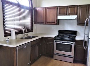 7207 1/2 Seashore Dr, Newport Beach, CA 92663