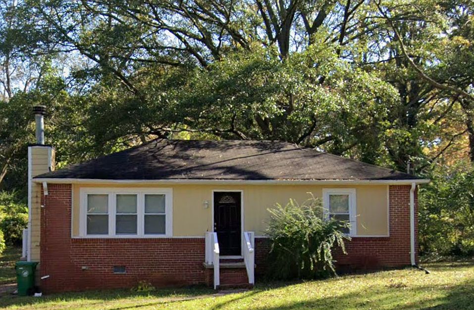 1st image of 1426 Joy Ln