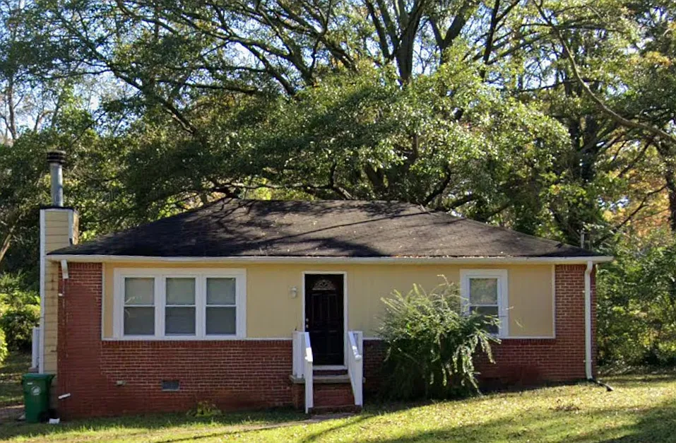 1426 Joy Ln