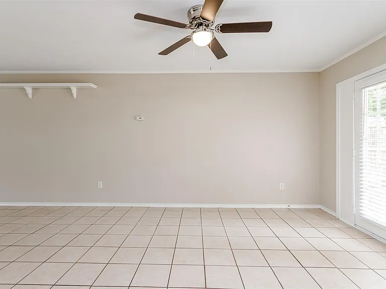 3406 Hastings Dr — Photo 11