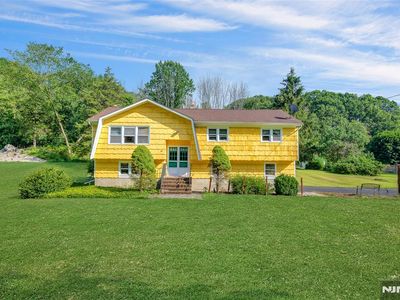 243 Andover Rd, Sparta, NJ, 07871