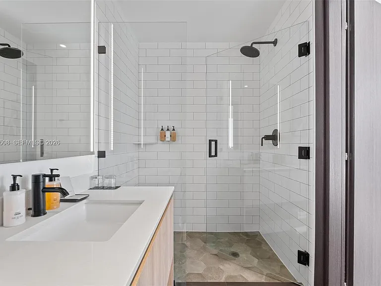 398 NE 5th St #3218 — Photo 18