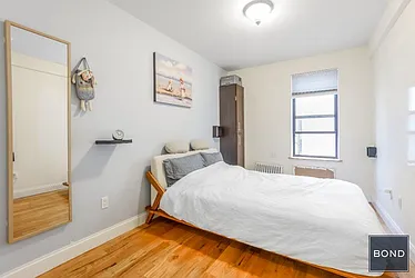 Rented by Bond New York