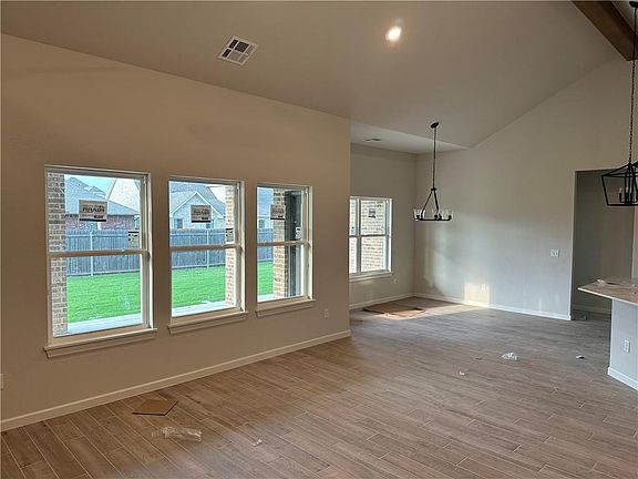 3rd image of 6605 NW 148th St