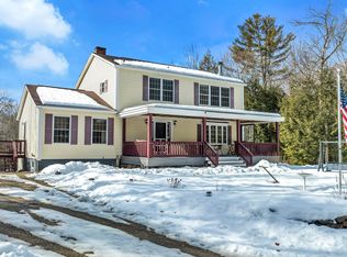 521 Deerwander Rd, Hollis Center, ME 04042