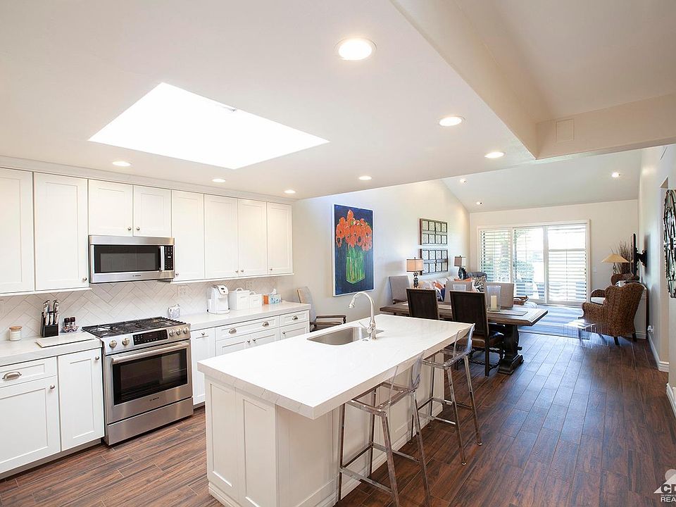 2nd image of 76473 Violet Cir